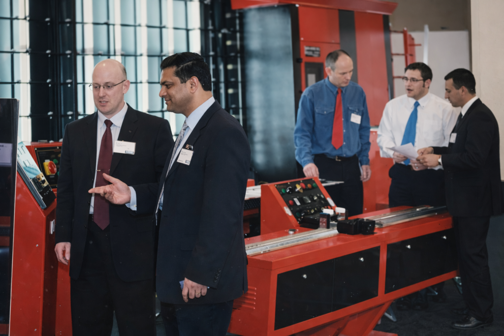 fhh-time-line-slide-new-img-6